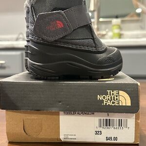 The North Face Kids Alpenglow Gray Boots